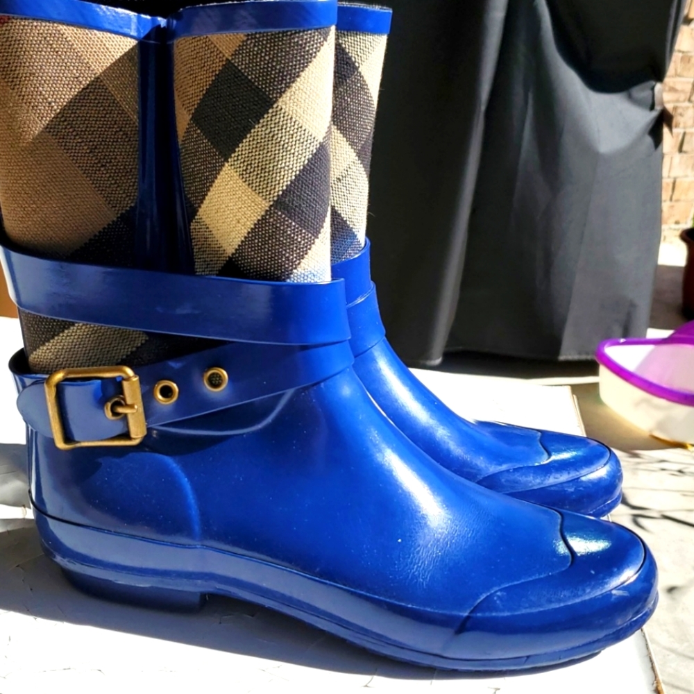 Blue Burberry rainboots